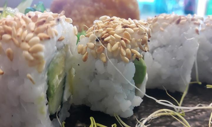 Tuky Thai + Sushi